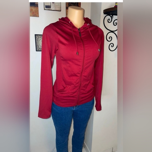 Tops - HOODIE STRECH RED SIZE L